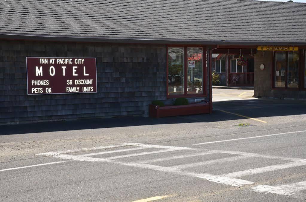 Surf&Sand Inn Pacific City Exterior foto