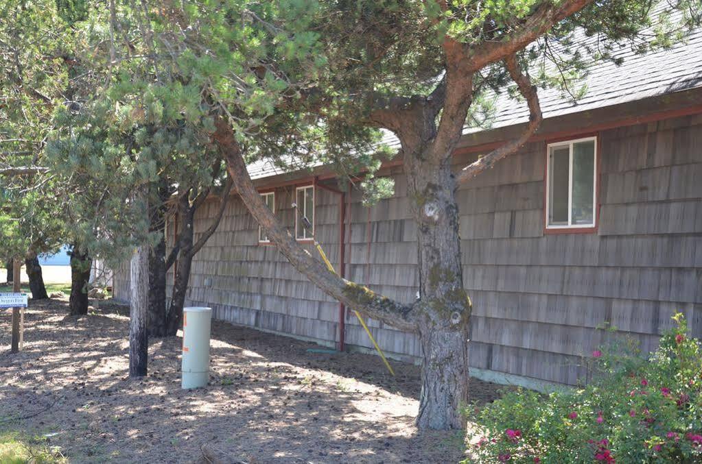 Surf&Sand Inn Pacific City Exterior foto