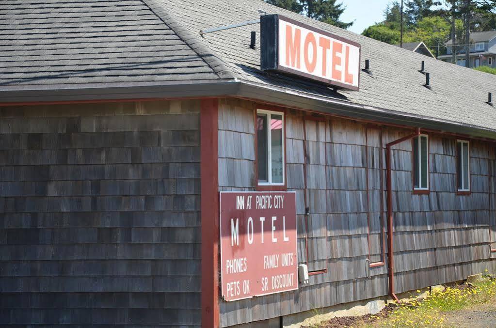 Surf&Sand Inn Pacific City Exterior foto